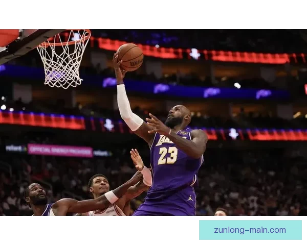 2米03前锋砍41分追平历史第二复制詹姆斯惊人成绩